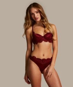 String Hannako - Rood