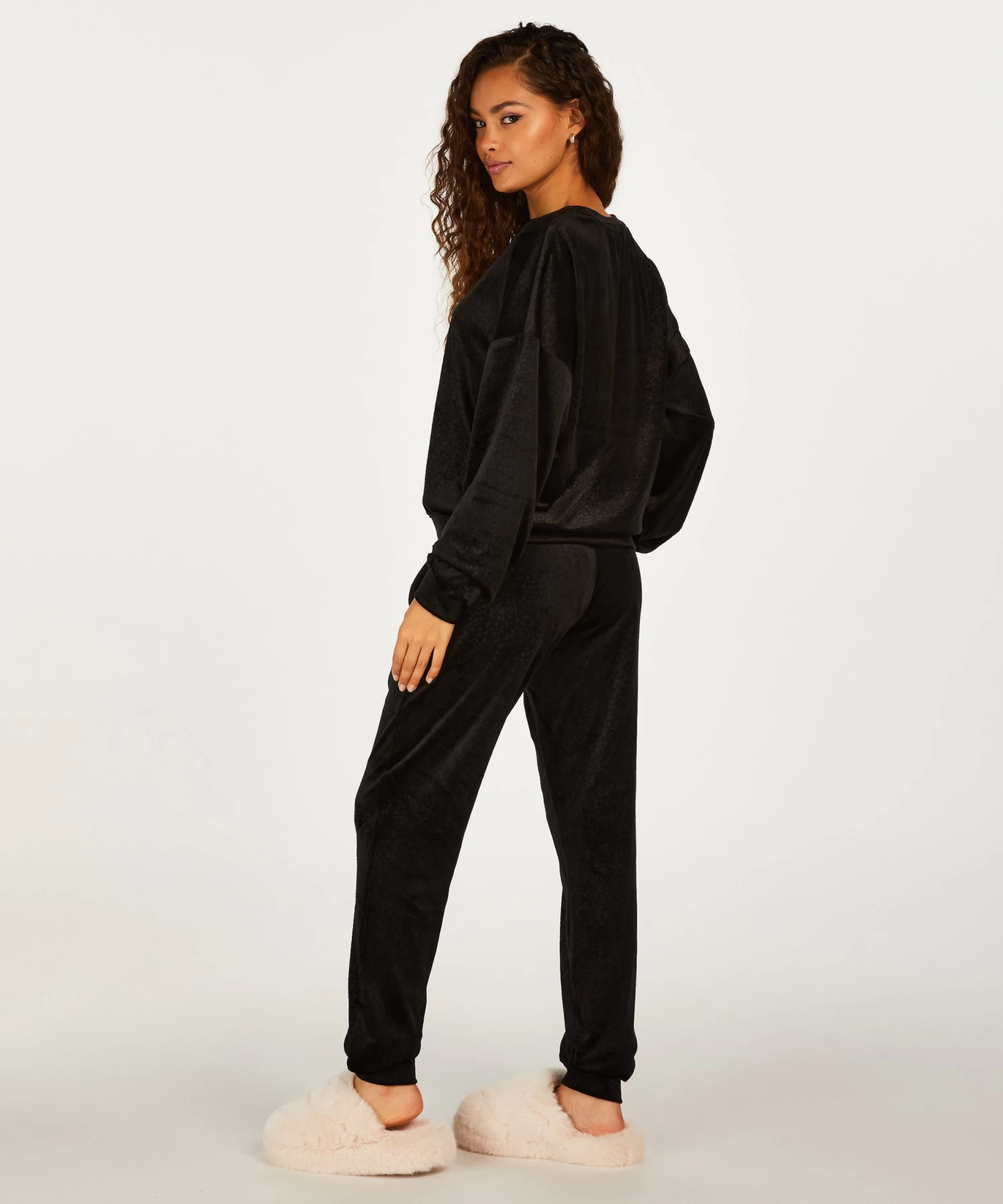 Tall Joggingbroek Velours - Zwart 6 Tall Joggingbroek Velours - Zwart - Afbeelding 4